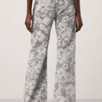 Moschino Grey Laser Flower Wide Leg Jeans Denim SIZE 29 Long Logo High Rise $430 Photo 2