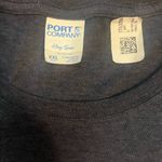 Swim mom gray white short sleeve shirt Size XL Photo 2