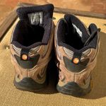 Merrell  Women's Moab 2 Vent Mid Hiking Boots Size 6.5 Photo 3