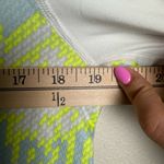 Nike Pro Dri Fit Woman‎ Size XL long sleeve turtle neck performance Shirt Yellow Photo 4