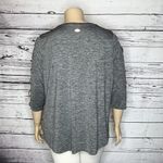 Maurice's In Motion Size 2 Heather Gray/Black Cut-Out Sleeves Athletic Top Photo 2