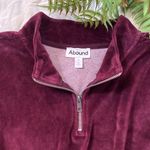 Abound NWT Cropped Velour Sweatshirt Photo 1