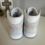 Nike Jordan Jordans Photo 2