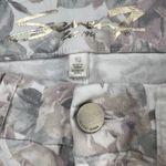 Seven7  Tummyless High Rise Skinny Pastel Floral Jeans Cream Pink Gray Size 10 Photo 1