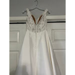 NWOT!!! Stella York White Lace Bodice Satin Wedding Dress with Pockets Size 8 Photo 3