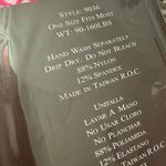 Leg Avenue Neon pink fishnet thigh high stockings Photo 2