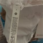 Lululemon  Hotty Hot 2.5" Shorts Lined High Rise Photo 3