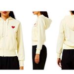 Comme des Garçons NEW Play Women’s
Heart Hoodie size M Ivory Photo 1