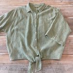 easel  Green Boxy 3/4 Sleeve Button Down Shirt Medium Photo 0