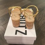 Schutz NIB  Gimenez Gold Metallic Stretch Heel Sandals Sz 7.5 Photo 5