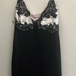 Cacique FINAL MARKDOWN  nighty 18/20 Photo 0