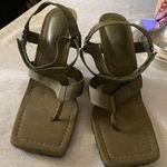 Wild Diva Women's  Green Sandals Size 10 Photo 0