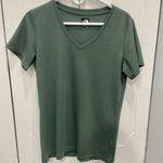 The North Face  Green Ribbed Short Sleeve Shirt Photo 0