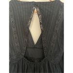 VICI  Black‎ Long Sleeve V-Neck Open Back Dress Photo 5