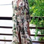 PatBO Tropical Hi Photo 0