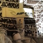 Rip Curl surfer girl floral mini skirt NWT Photo 1