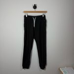 Vuori Women’s Weekend Jogger Pants in Black Size S Photo 5