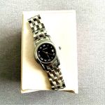 Gucci Ladies  stainless steel watch 🌟🌟 Photo 2