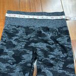 Gymshark NWOT  Adapt Camo Seamless Leggings Black Size 26 Photo 10