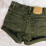 Levi’s Vintage Levis 550 High Rise Relaxed Cutoff Denim Mom Shorts Photo 0