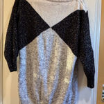 Source Unknown BLACK WHITE COLOR BLOCK WITH SILVER METALLIC THREADING THROUGHOUT BOAT NECKLINE Photo 0