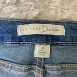 Charming Charlie Medium Blue Embroidered Hem Sz 8 Cropped Jeans Photo 4