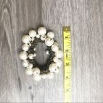 Pearl and Gold Chain Elastic Bracelet White Photo 1