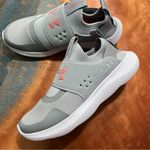 Under Armour New UA Run Play Sneakers gray white pink size 7.5 pull on shoes Photo 0