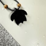 Black and Green Turtle Pendant Necklace on Cord Wooden Bead Accents One Size Photo 8