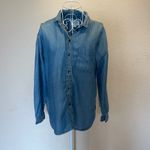 American Eagle New  Women’s Denim Jean Blue Shirt Size XS NWT Photo 2