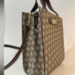 DKNY ALISON SM NS TOTE Sz Crossbody Bag Cream/Tan Msrp $158 New With Tags Photo 3