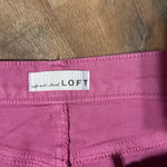 Loft  The kick Crop raw hem Jeans in Pink size 29 28 inseam Photo 2