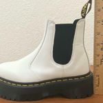 Dr. Martens 2976 White Quad Smooth Leather Platform Chelsea Boots Size 6 Women’s Photo 12