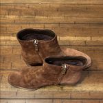 Aquatalia  Chestnut Suede Ankle Booties Size 5 EUC Photo 6