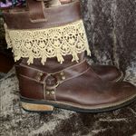 Latigo Látigo Cróquet Brown Leather Ankle Boots with Lace Trim Photo 2