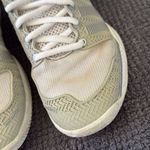 K-Swiss White Silver Athletic Tennis Sneakers Size 8.5 Lace Up Court Shoes Photo 3