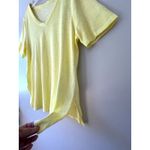 Chico's Tee Shirt Short Sleeve Neon Yellow V Neck Stretch Side Slits, Size M Photo 4