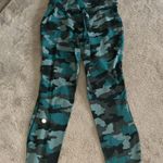 Lululemon Base Pace HR legging 25” Color: Heritage Camo Tidewater Teal 10 NWOT Photo 8