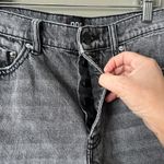 Urban Outfitters BDG Slim Straight Black Cutoff Shorts - 28 Photo 1