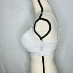 IZOD  Women’s Padded Adjustable Strap White Bra Size 38C Ribbed Fabric Photo 4