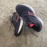 Saucony  Women's Cohesion 15 Running Shoes Size 8.5 Navy/Pink Comfort Athletic‎ Photo 9