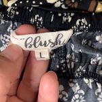 Blush  Multicolor Polyester V-Neck Dress Size Large Photo 3