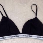 Calvin Klein Bra Photo 0