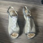 Fly London  Women's Gray and Cream Sandals Metallic Peep toe Wedge Slingback Photo 3