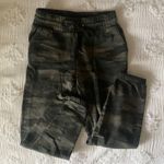 Wild Fable camo joggers Photo 0