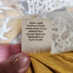 Me & U Women's Yellow Long Sleeve Sweater White Lace Accent Size Large Photo 4