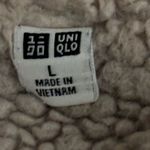 Uniqlo Gray Teddy Jacket with Cream Sherpa Lining Size L Photo 4