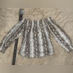 J for Justify Modern Snake Print Off Shoulder Top Size L Photo 3