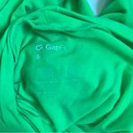 Gap NWT  Women's Bright Green Long Sleeve Turtleneck Photo 2