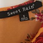 Sweet Rain  Marigold Floral Top Small Photo 3